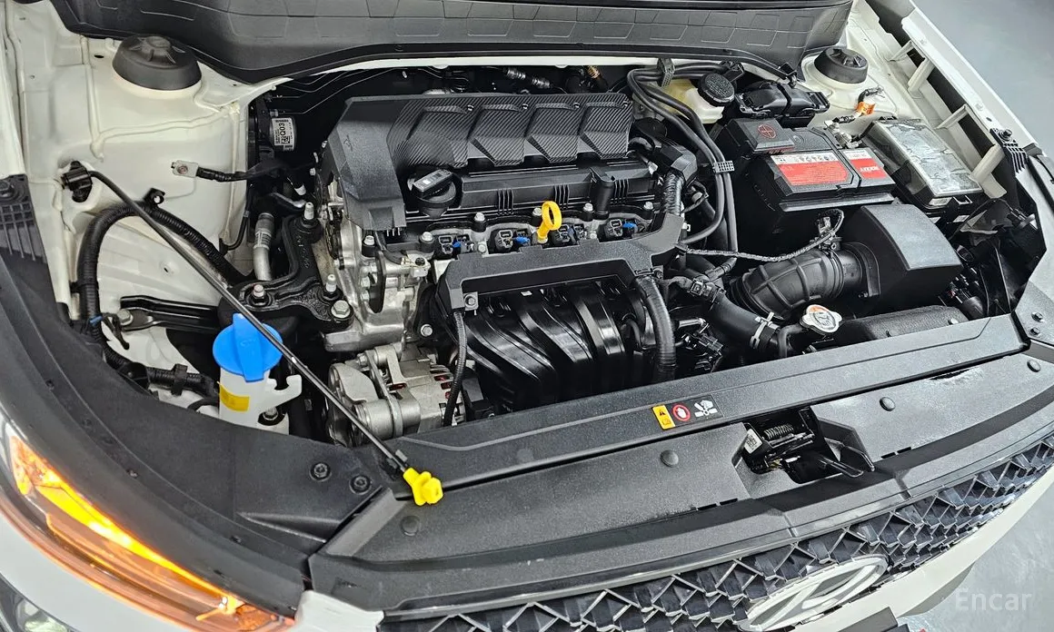 Фото 6 - Hyundai Venue