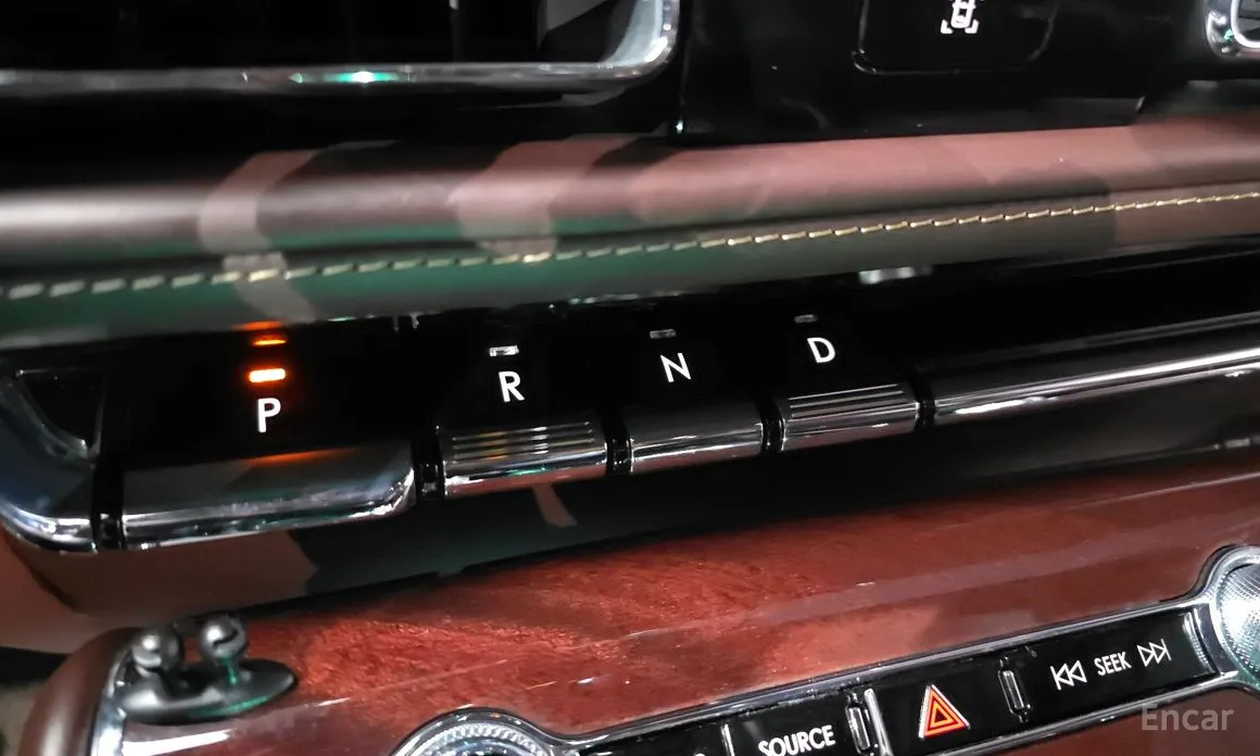 Фото 9 - Lincoln Aviator