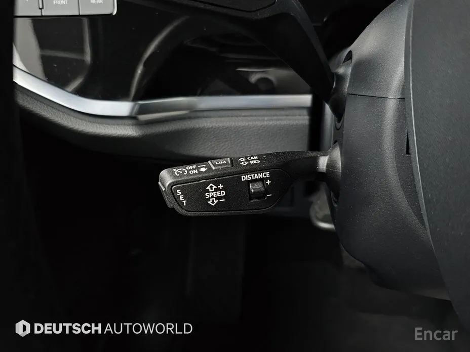 Фото 18 - Audi Q3