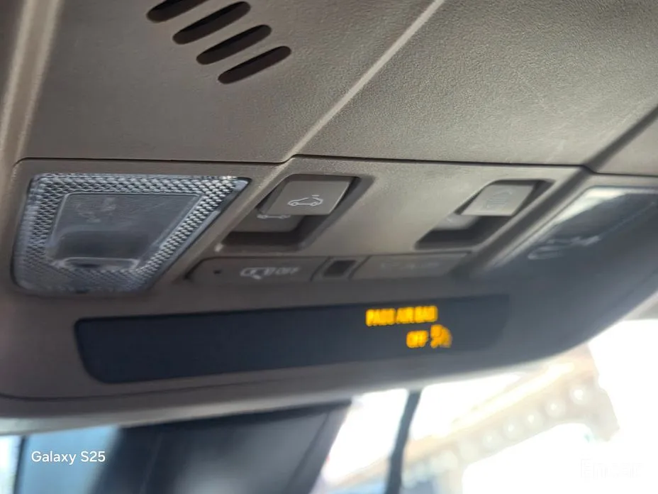 Фото 14 - Cadillac XT6