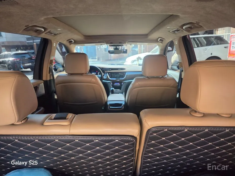 Фото 7 - Cadillac XT6