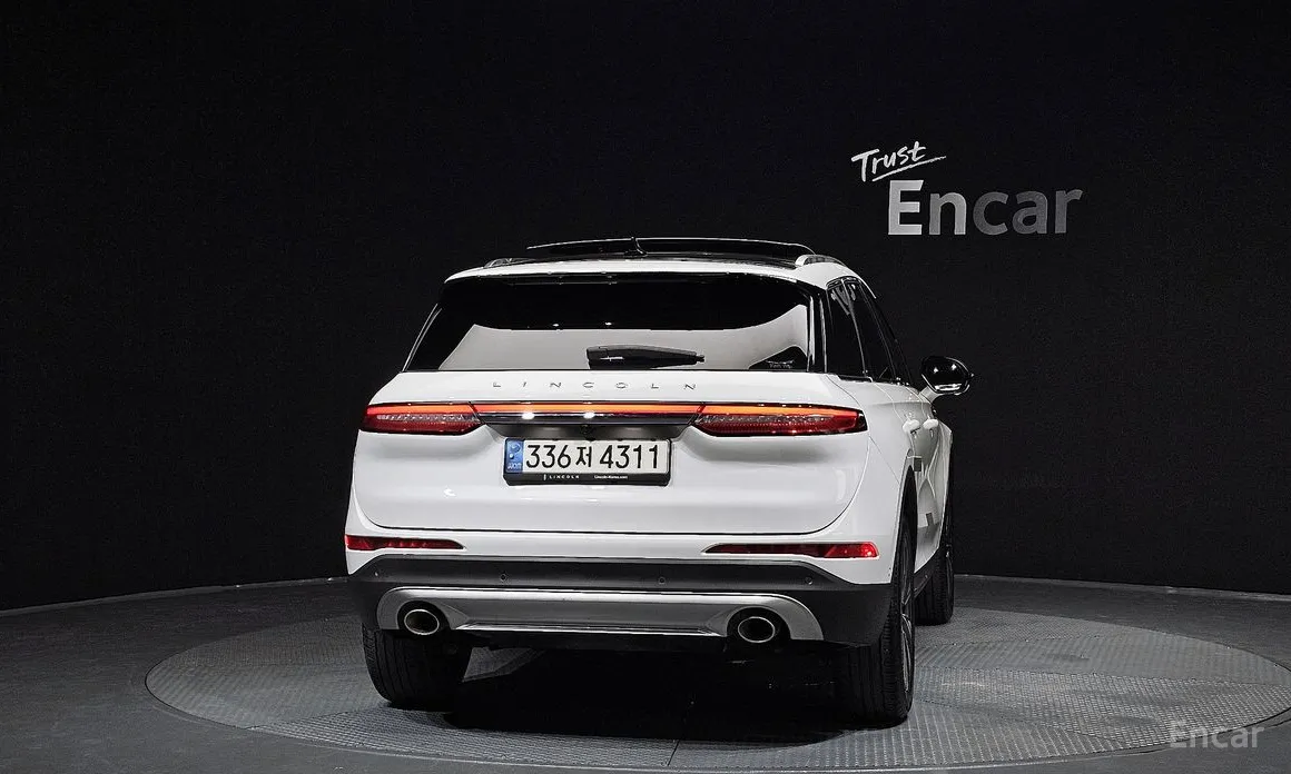 Фото 4 - Lincoln Corsair