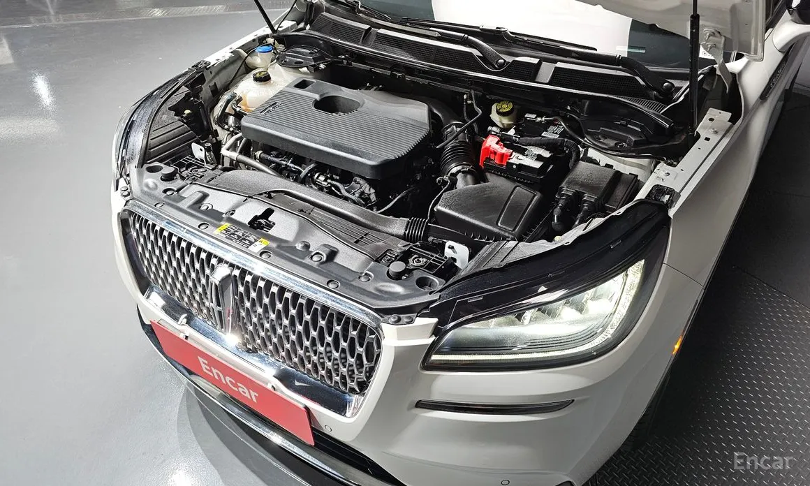 Фото 6 - Lincoln Corsair