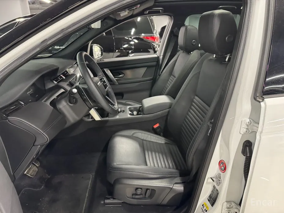 Фото 11 - Land Rover Discovery Sport