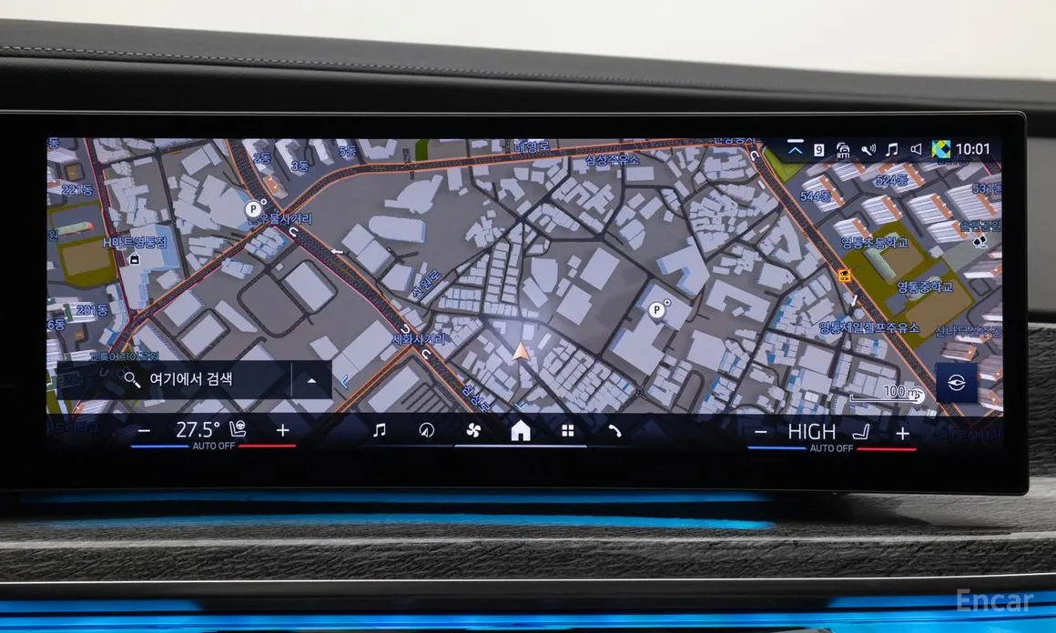 Фото 16 - BMW 7 Series