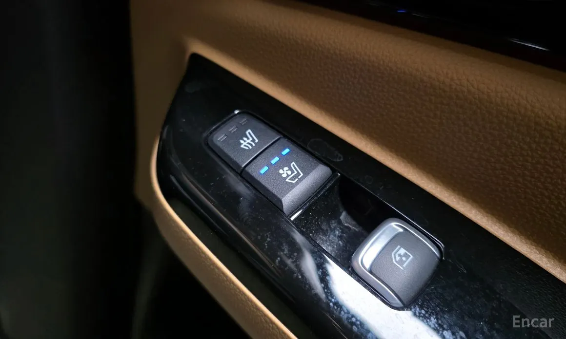 Фото 19 - Kia Carnival