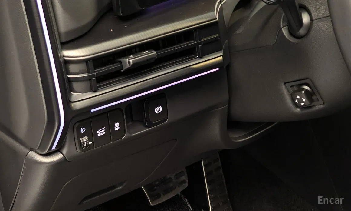 Фото 14 - Hyundai Santa Fe