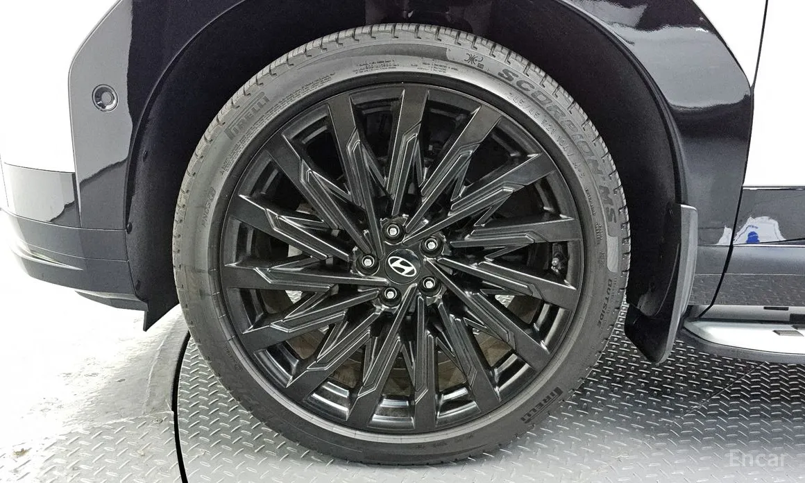 Фото 5 - Hyundai Santa Fe