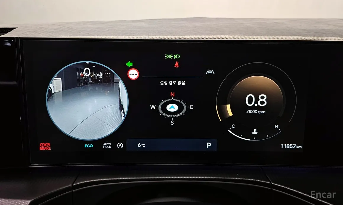 Фото 8 - Hyundai Santa Fe