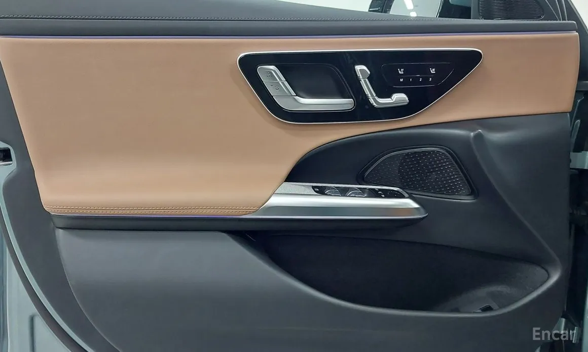 Фото 15 - Mercedes-Benz E-Class