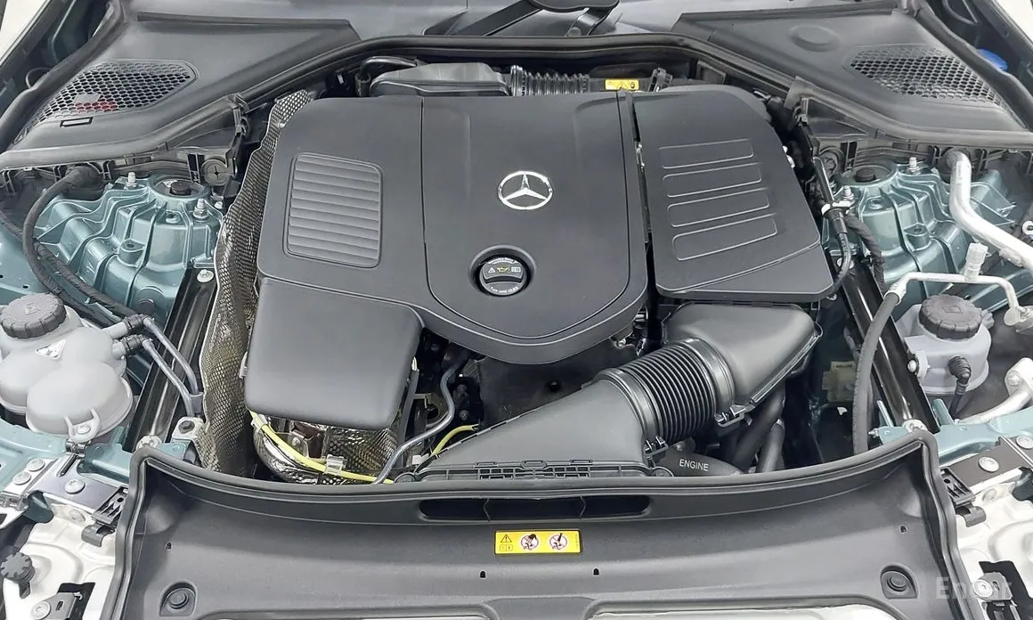 Фото 6 - Mercedes-Benz E-Class