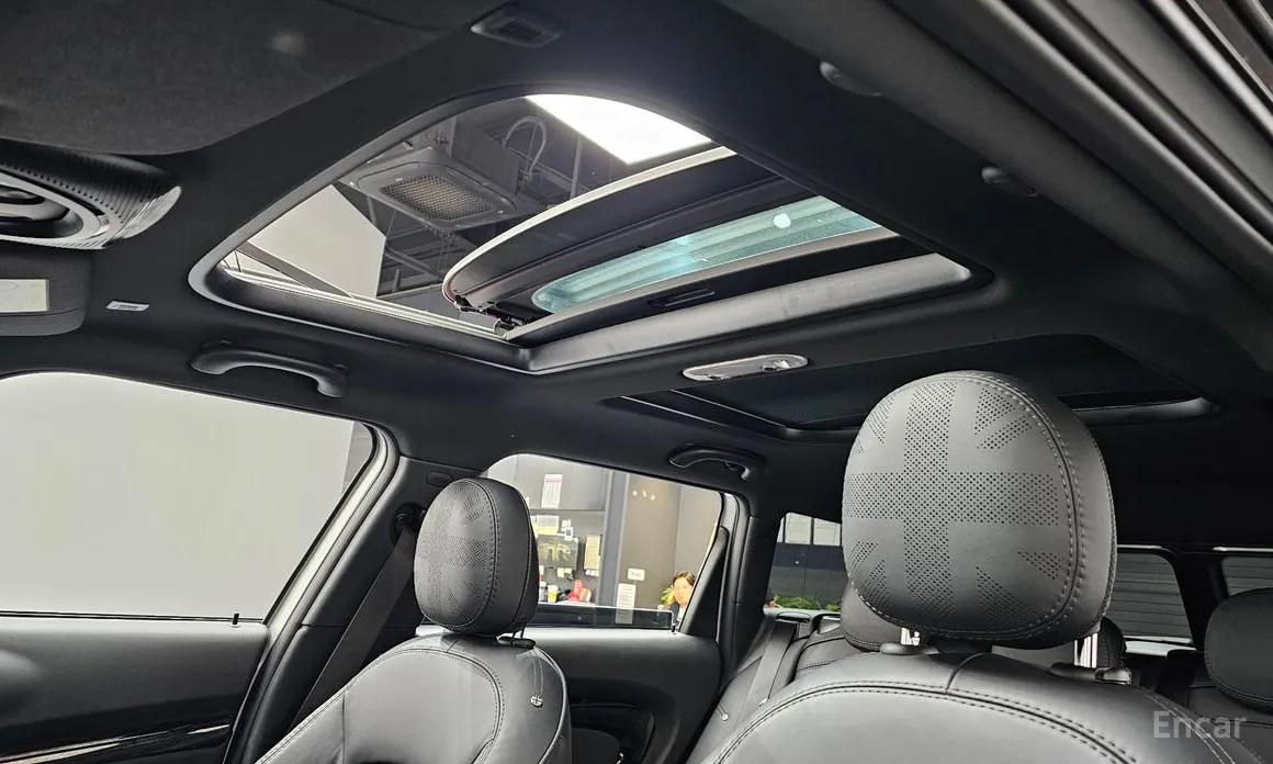 Фото 19 - Mini Clubman