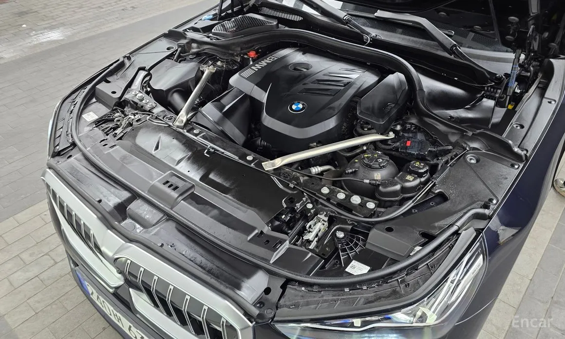 Фото 6 - BMW 5 Series