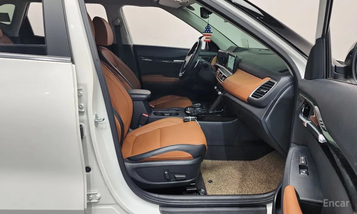 Фото 11 - Kia Seltos