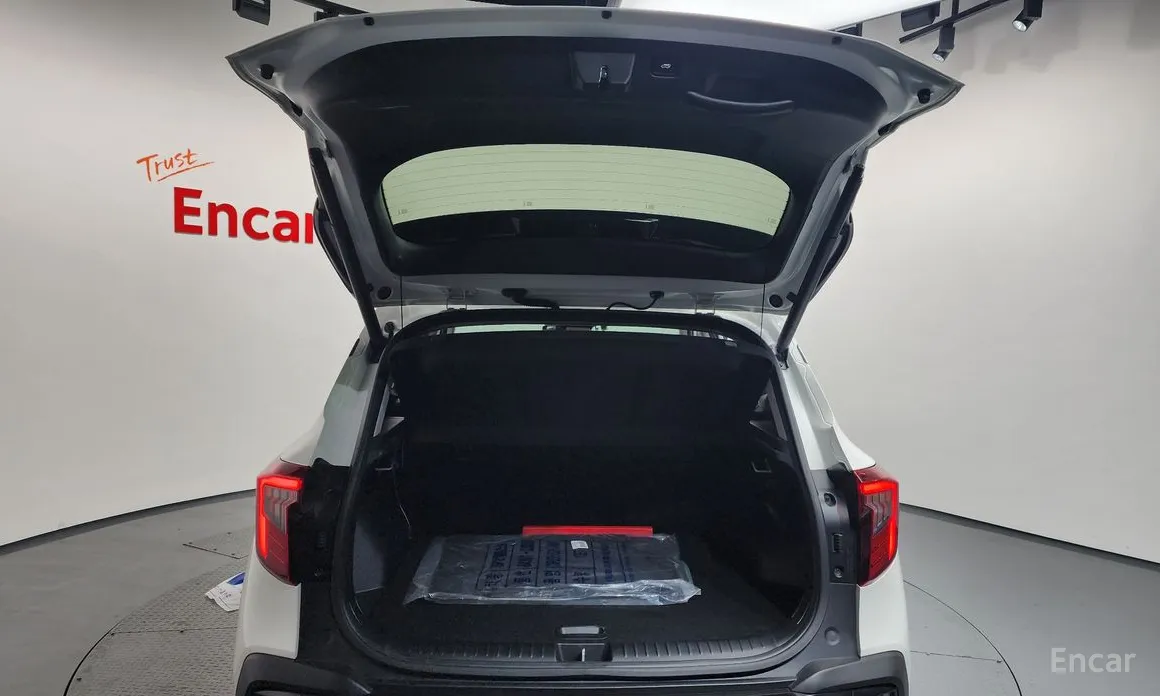 Фото 20 - Kia Seltos