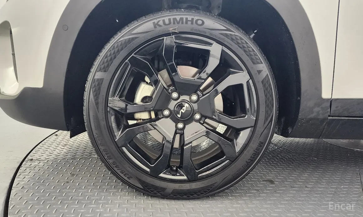 Фото 5 - Kia Seltos