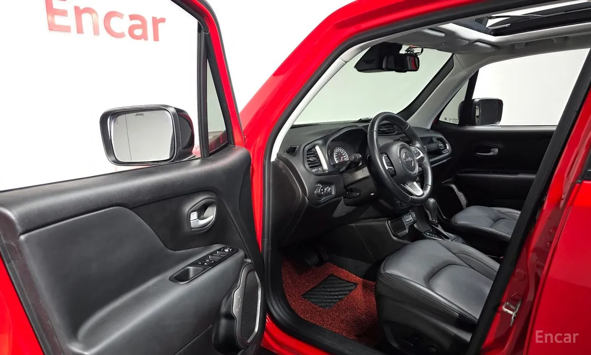 Фото 12 - Jeep Renegade