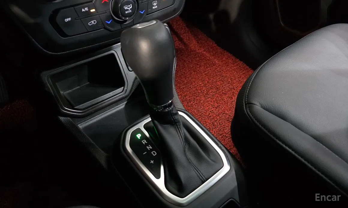 Фото 9 - Jeep Renegade