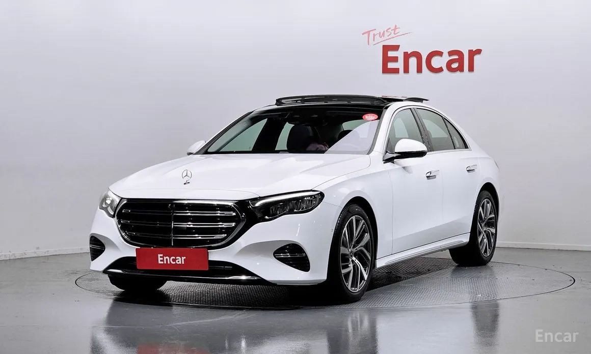 Фото 1 - Mercedes-Benz E-Class