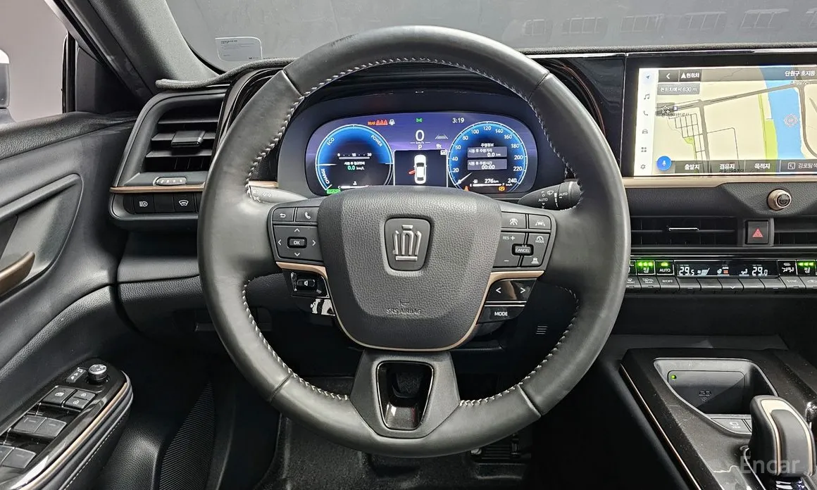 Фото 13 - Toyota Crown