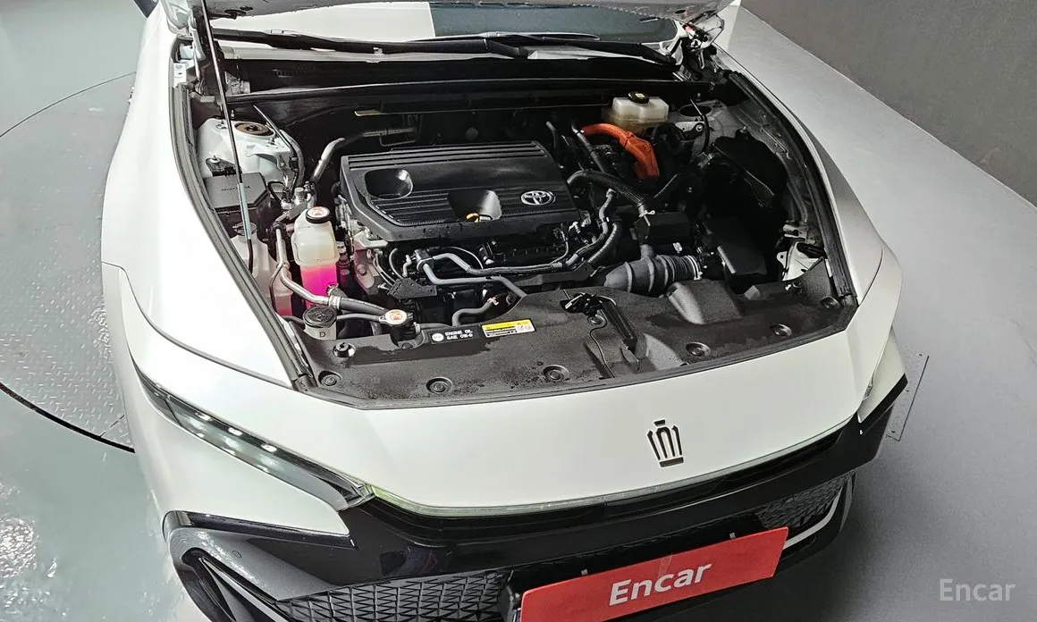 Фото 6 - Toyota Crown