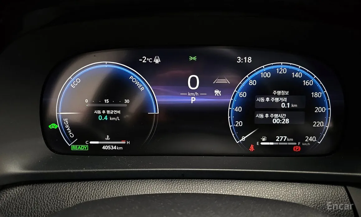 Фото 8 - Toyota Crown