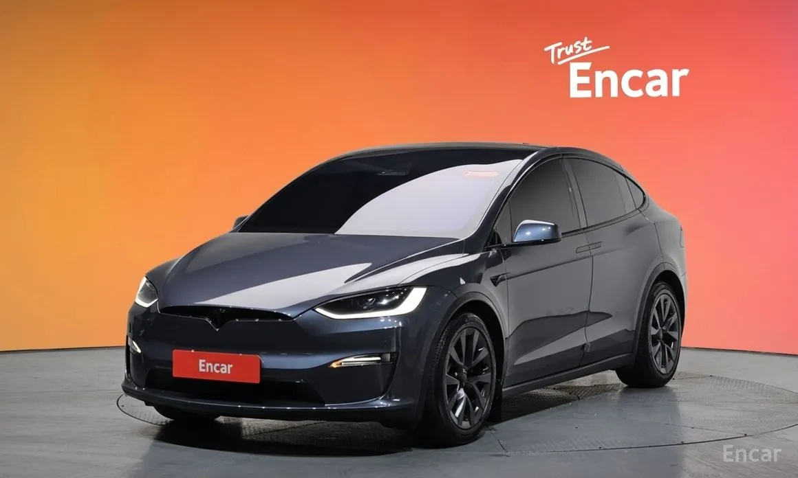 Фото 1 - Tesla Model X