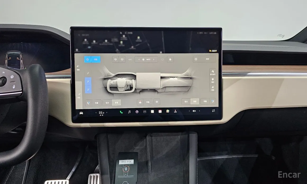 Фото 14 - Tesla Model X