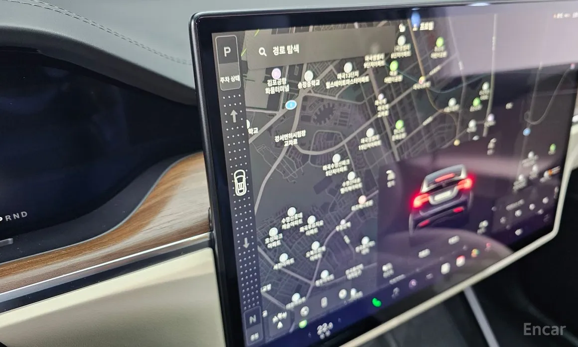 Фото 9 - Tesla Model X