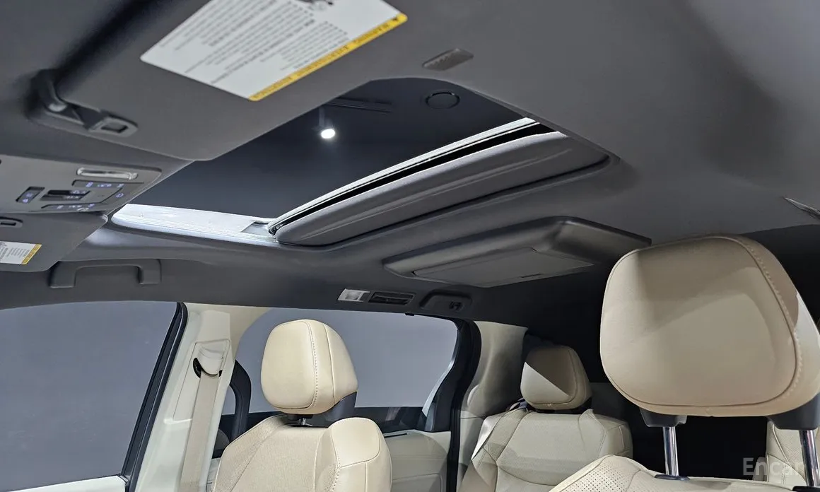 Фото 20 - Toyota Sienna