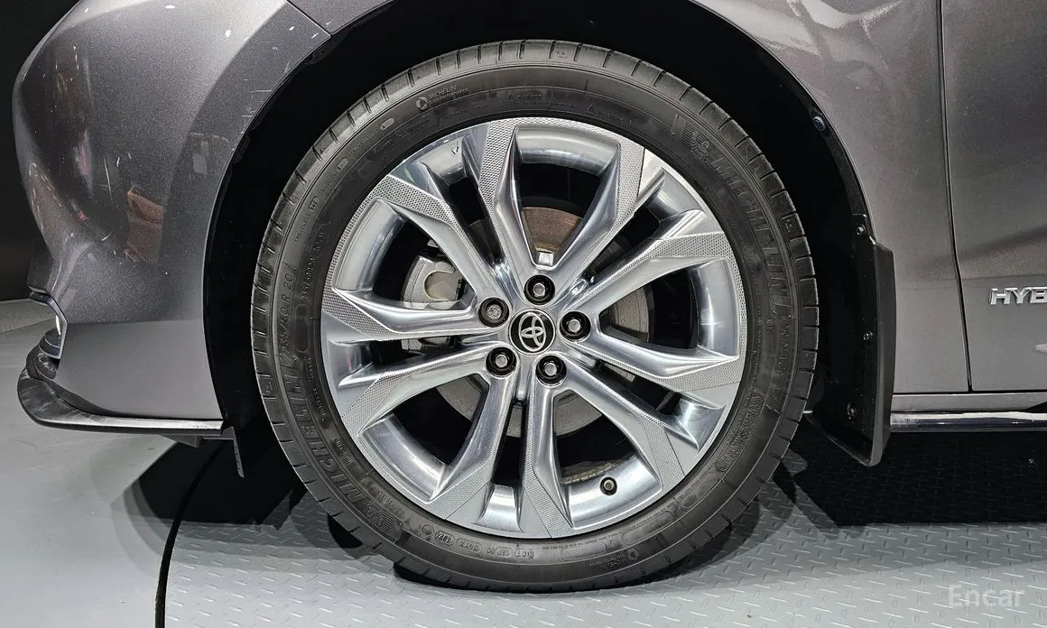 Фото 5 - Toyota Sienna