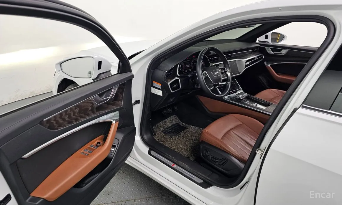 Фото 10 - Audi A6