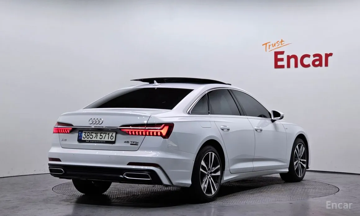 Фото 2 - Audi A6