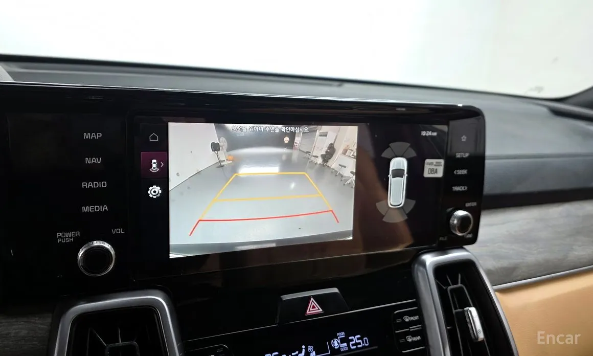 Фото 15 - Kia Sorento