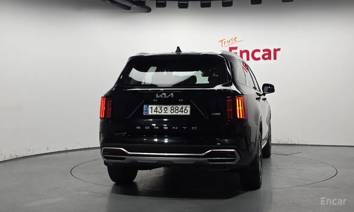 Фото 4 - Kia Sorento