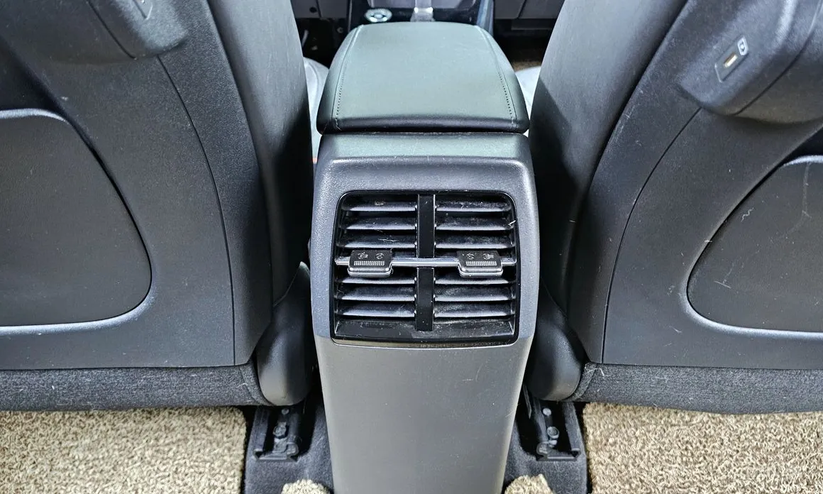 Фото 19 - Kia Niro