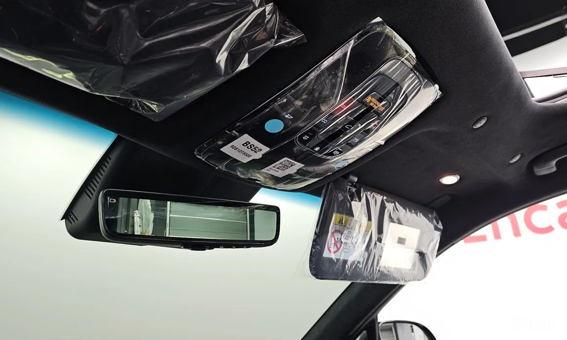 Фото 14 - Genesis GV80