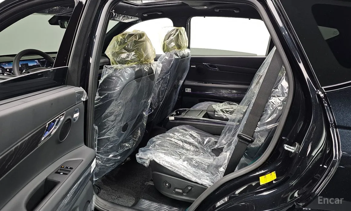 Фото 16 - Genesis GV80