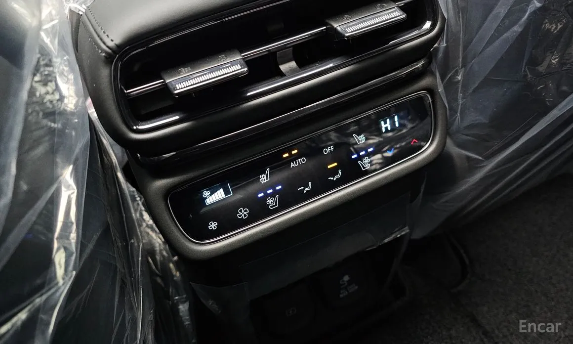 Фото 17 - Genesis GV80