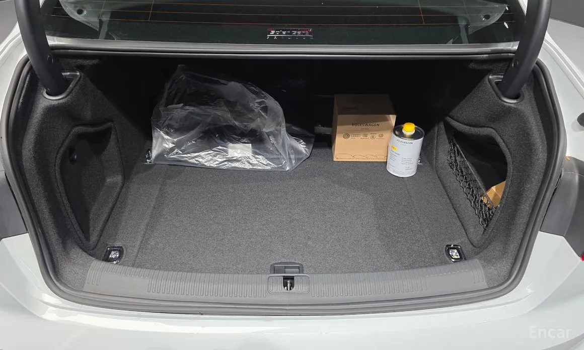 Фото 20 - Audi A4