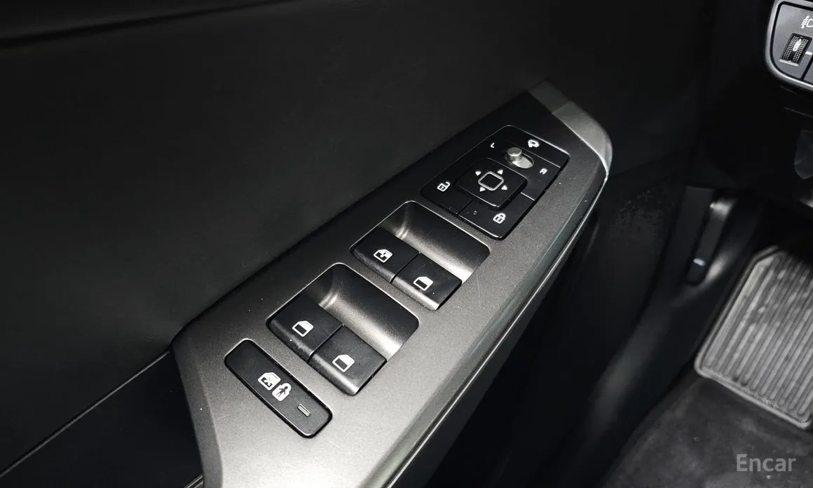 Фото 12 - Kia EV6