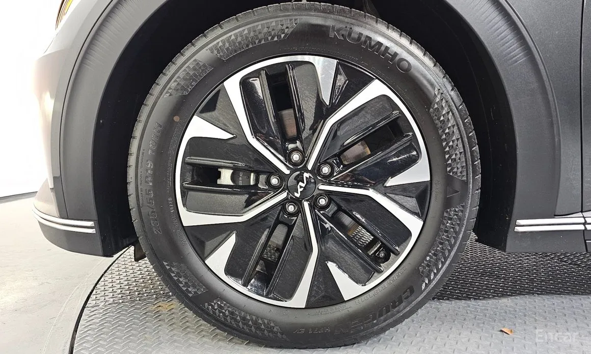 Фото 5 - Kia EV6