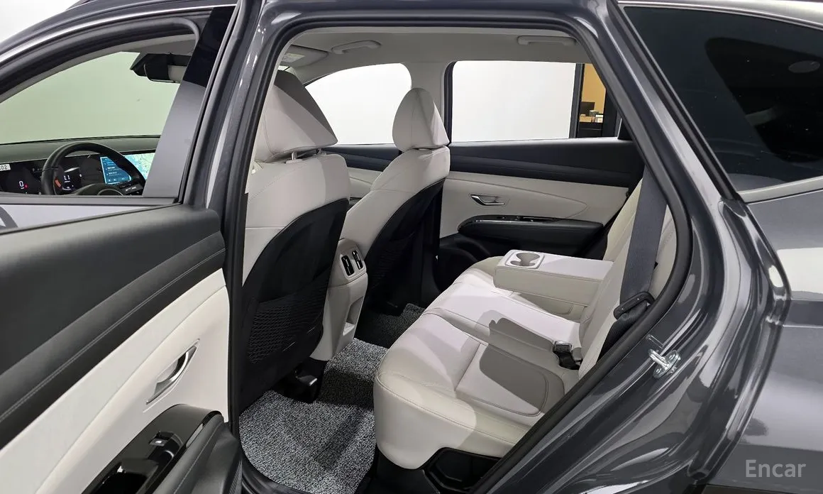 Фото 11 - Hyundai Tucson