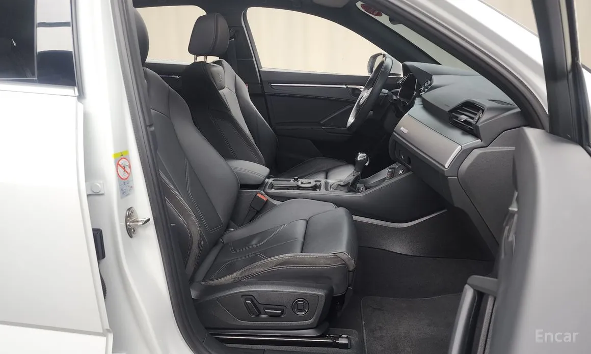 Фото 11 - Audi Q3