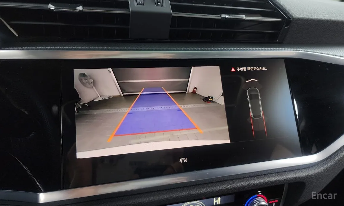 Фото 16 - Audi Q3