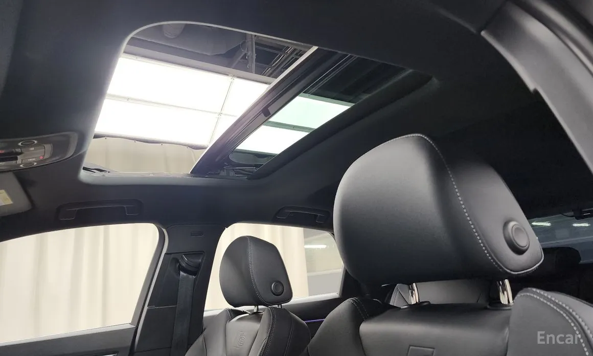 Фото 18 - Audi Q3