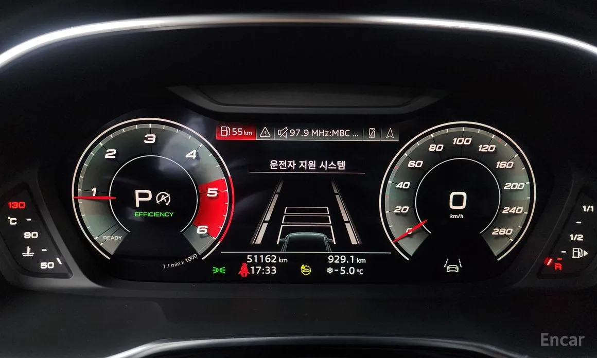 Фото 8 - Audi Q3