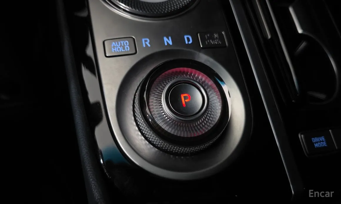 Фото 9 - Genesis G80