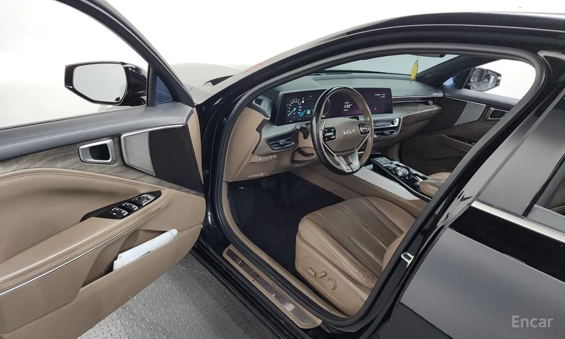 Фото 10 - Kia K8