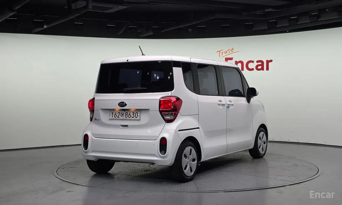 Фото 2 - Kia Ray